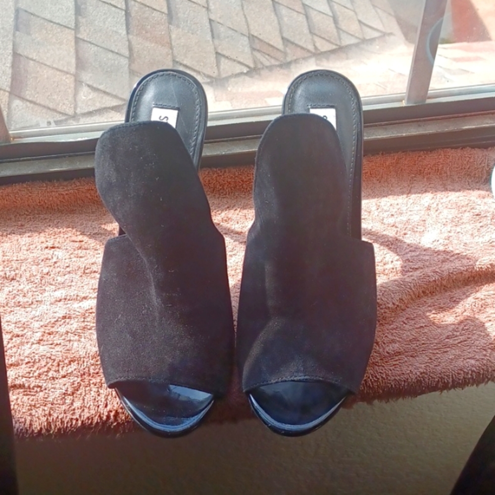 Black Steve Madden shoes